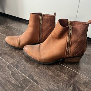 Steve Madden heel booties